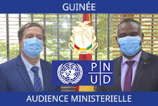 Rencontre entre le Ministre de l'Information et de la Communication et le Représentant du PNUD en Guinée